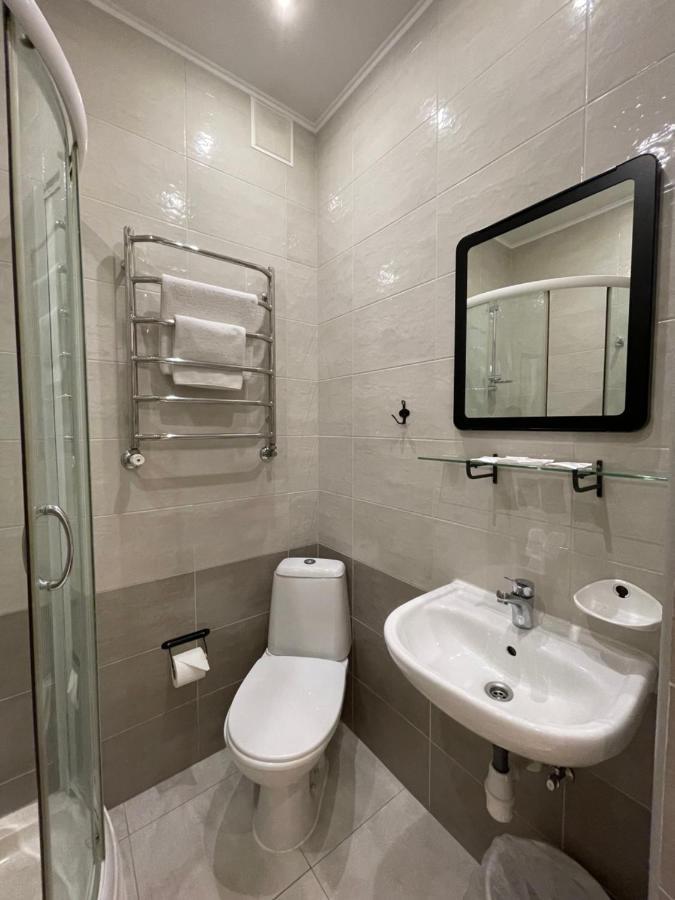 Gusarskiy Hotel&Apartment Kiev Exteriör bild